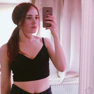 Meet your Posher, Debbie